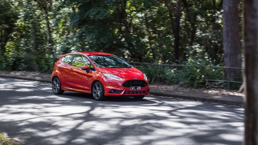  Ford Fiesta ST Mountune MP215 2016 года  (AU) (фото 8 из 14)